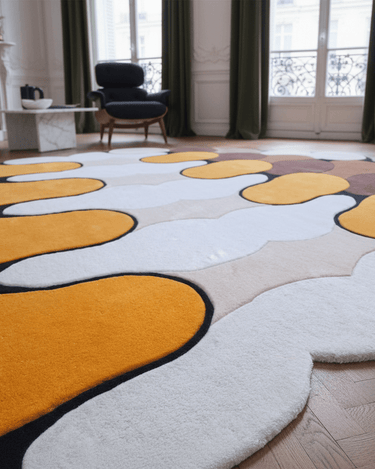 Hollywood - Chichi Paris